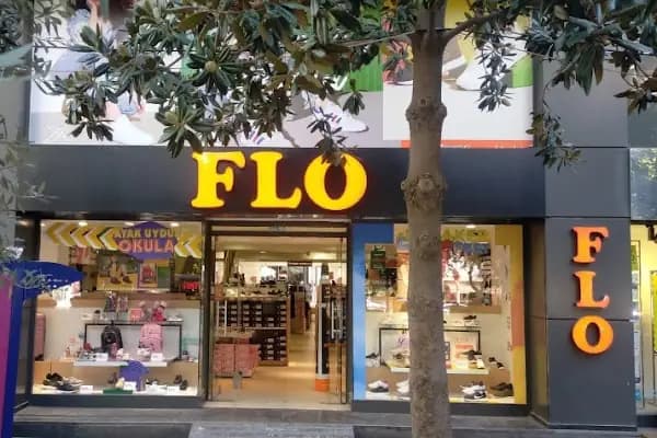 FLO Manisa Cadde Mağazası - Ayakkabı mağazası - Manisa Şehzadeler