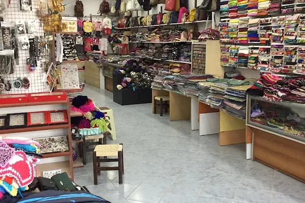 Sema Eşarp Dünyası - Kadın giyim mağazası - Denizli Merkezefendi