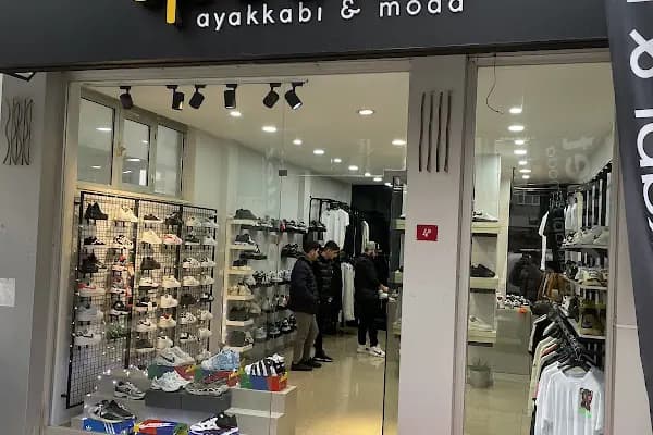 Spoutlet Sneakers Ayakkabı - Ayakkabı mağazası - İstanbul Ümraniye
