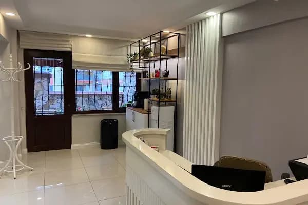 Dt. Ali Asım PEKER | Diş Hekimi - Diş Kliniği - Bursa Gemlik