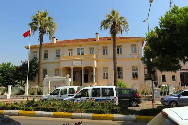 Kuşadası İlçe Göç İdaresi Müdürlüğü - Göçmenlik ve Yurttaşlığa Kabul Hizmetleri - Aydın Kuşadası
