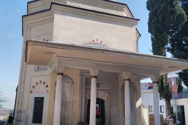 Ayşe Hafsa Sultan Türbesi - Cami - İstanbul Avcılar