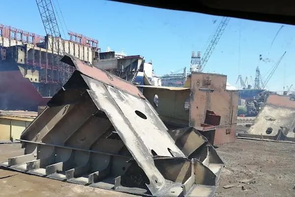Avşar Gemi Söküm - Geri Dönüşüm Merkezi - İzmir Bornova