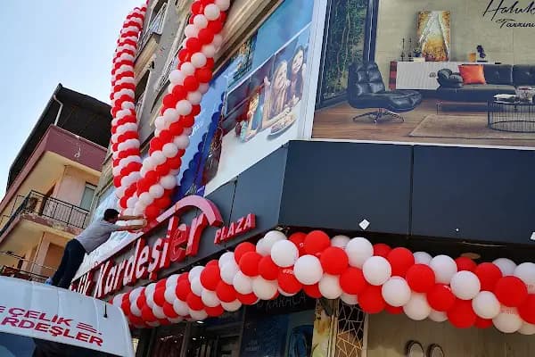 Çelik Kardeşler Buca/Kozağaç - Alışveriş merkezi - İzmir Buca