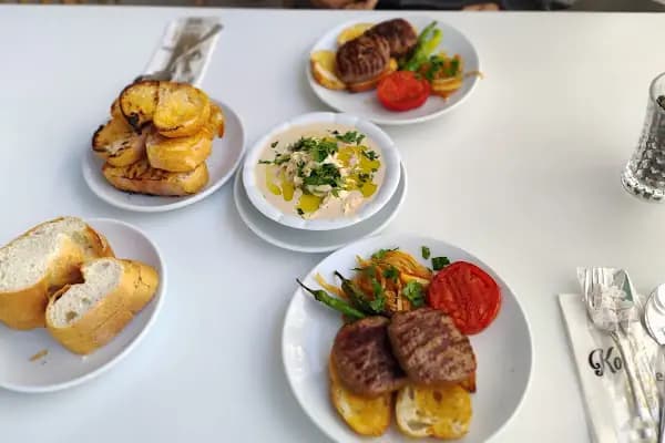 Kor Köfte - Köfteci - İzmir Karşıyaka