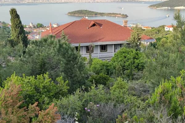 Burgazadası - Yerleşim Yeri - İstanbul Adalar