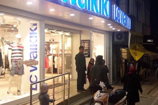 LC Waikiki - Giyim mağazası - Bursa Gürsu