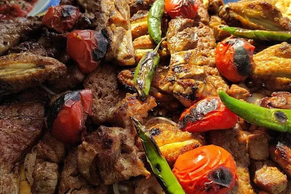 KEBAPÇI HAMZA USTA RESTORANT - Kebap Restoranı - Adana Aladağ