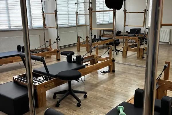 fiziofitstüdyo - Pilates Salonu - İstanbul Adalar
