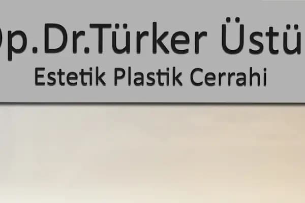 Op. Dr. Türker Üstün Estetik Plastik Cerrahi Kliniği | Jinekomasti İzmir - Estetik Cerrahi Kliniği - İzmir Bayraklı
