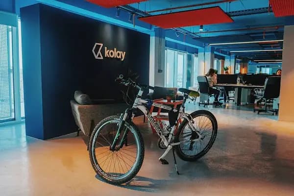 Kolay İK - Personel Yönetim Yazılımı - Yazılım Şirketi - İstanbul Kadıköy