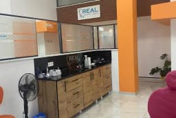 Özel Real Dent Diş Kliniği