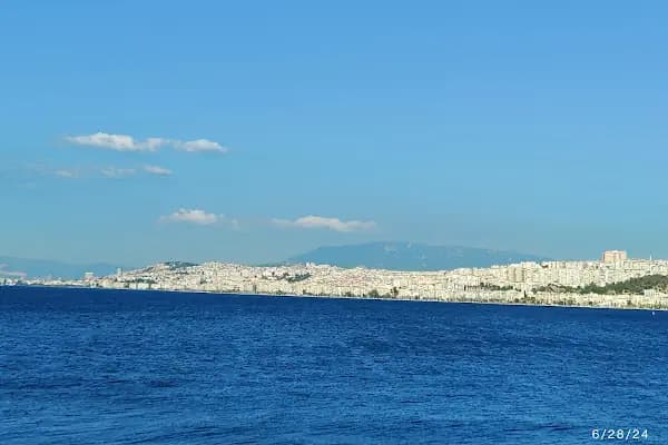 Üçkuyular - Feribot İskelesi - İzmir Balçova