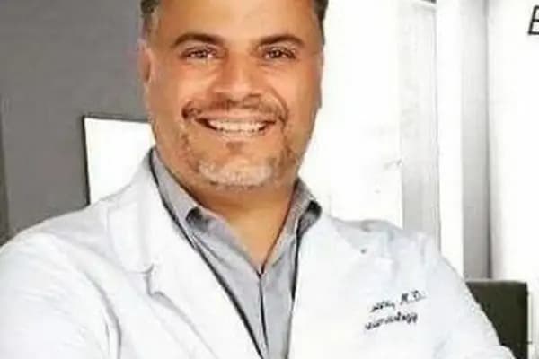 Uzm. Dr. Tuğrul Mert Kıvanç - Romatolog - Bursa İnegöl