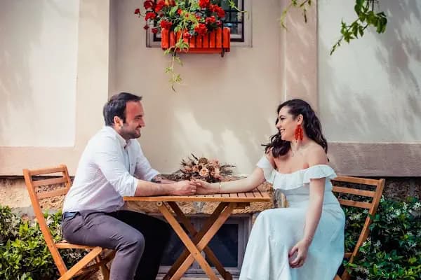 Bir Anı Fotoğraf Stüdyosu - Fotoğraf Stüdyosu - Bursa Nilüfer