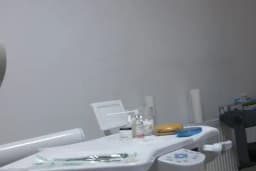 Asdent Ağız ve Diş Sağlığı Polikliniği