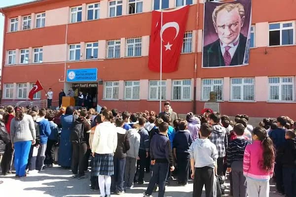Kutalmışbey Ortaokulu - Okul - Ankara Akyurt