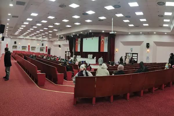 Bağcılar Belediyesi Kadir Topbaş Halk Sarayı - Etkinlik Mekânı - İstanbul Bağcılar