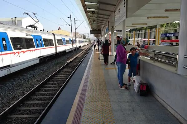 İnkılap - Metro İstasyonu - İzmir Buca