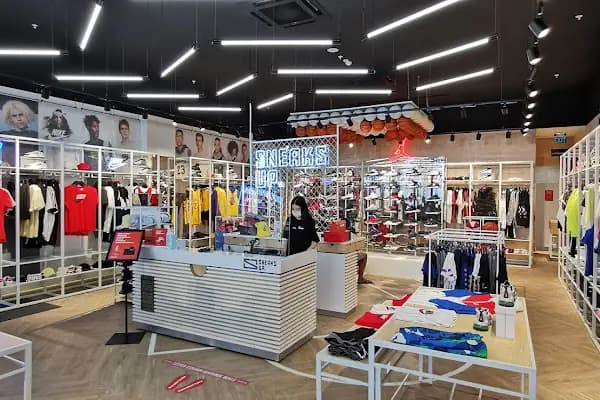 Sneaks Up - Bodrum Midtown Avm - Spor Giyim Mağazası - Muğla Bodrum
