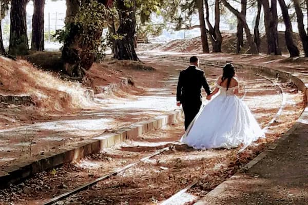 FOTO ÖZGÜR - Fotoğraf Stüdyosu - İzmir Bayındır