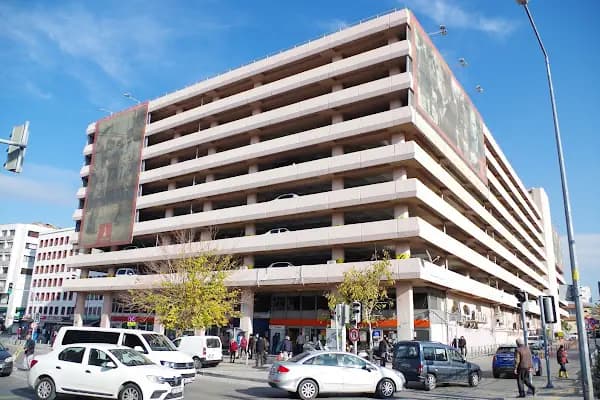 İZMİR BÜYÜKŞEHİR BELEDİYESİ İZELMAN A.Ş. Çankaya Katlı Otoparkı - Otopark - İzmir Bornova