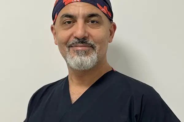 Prof. Dr. Erkan Soylu - Kulak Burun Boğaz Kliniği - İstanbul Başakşehir