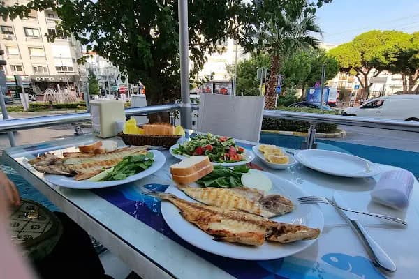 Mavi Doğa Balık Evi - Balık Restoranı - İzmir Karabağlar