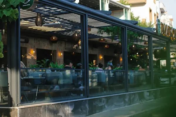 Marquise Food and More - Kafe - İzmir Bornova