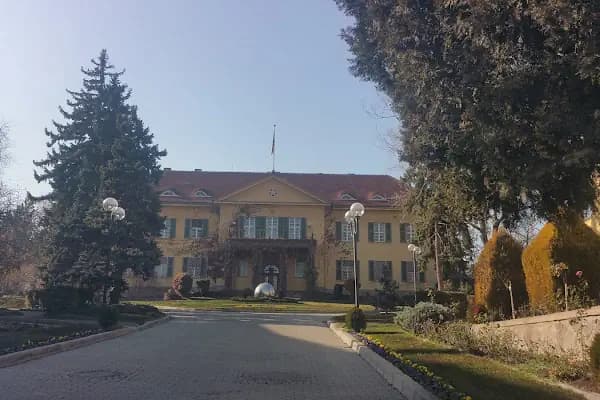Almanya Federal Cumhuriyeti Büyükelçiliği - Elçilik - Ankara Çankaya
