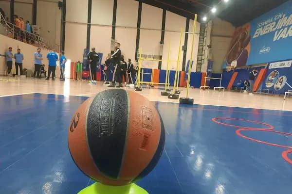 İBB Esenler Spor Kompleksi - Spor kompleksi - İstanbul Güngören