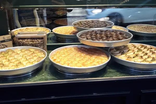 Baklavacı Alanya - Türk restoranı - Antalya Kepez