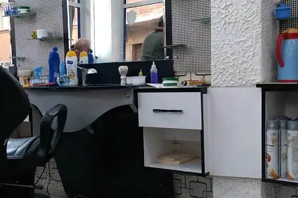 Erkek Kuaförü Ferdi - Berber Dükkanı - İzmir Buca