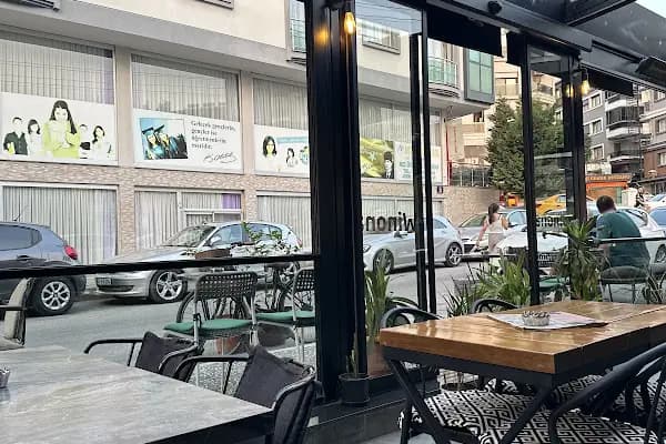 Winona Coffee House - Kahve dükkanı - İzmir Karabağlar