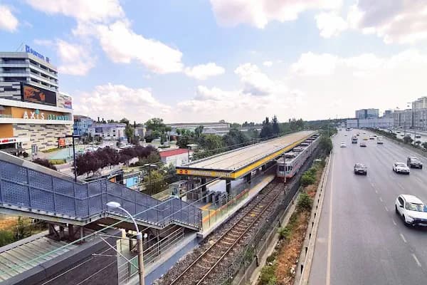 Bayrampaşa - Maltepe - Metro İstasyonu - İstanbul Eyüpsultan