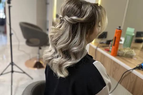 Salon büşra bayan kuaförü - Kuaför - Bursa İnegöl