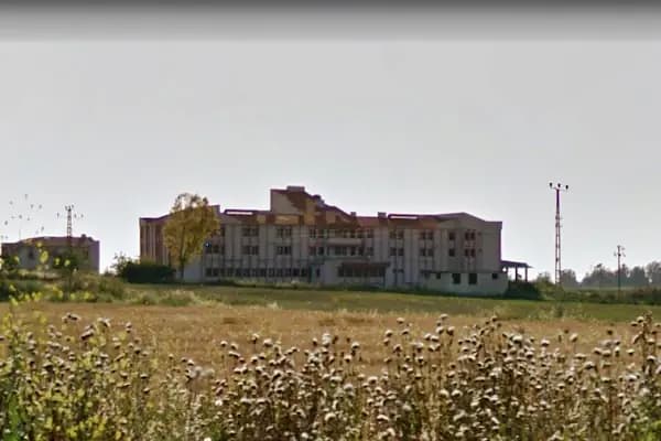 Adana Yüreğir Devlet Hastanesi Karataş Abdullah Tekin Ek Hizmet Binası - Hastane - Adana Karataş