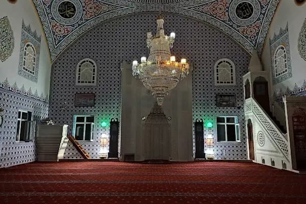 Akçaabat Ağaçlı Köyü Beşirli Camii - Cami - Trabzon Akçaabat