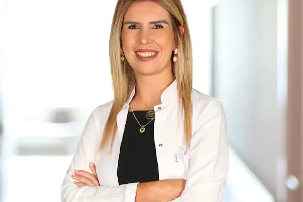 Uzm. Dr. Emine Esra Öztürk | Çocuk Sağlığı ve Hastalıkları Doktoru - Çocuk Doktoru - Trabzon Akçaabat