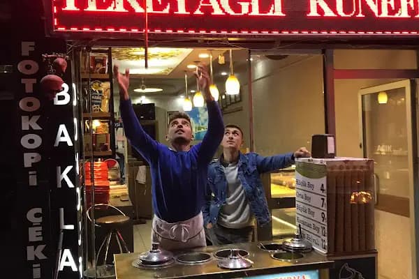 Dondurmacioğlu - Dondurma dükkanı - Kahramanmaraş Afşin