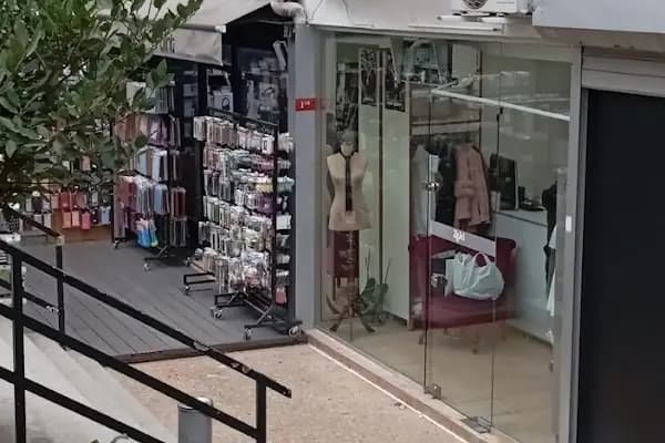 ZEKİ TERZİ KURUTEMİZLEME - Terzi - İstanbul Kadıköy