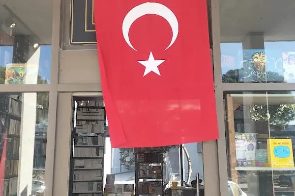 Artem Kitabevi - Kitapçı - İzmir Çiğli