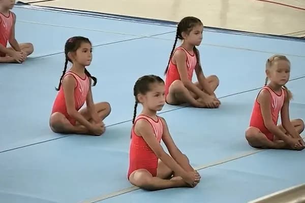 Kids Gym - İzmir Bornova Cimnastik Kursu - Spor salonu - İzmir Bornova