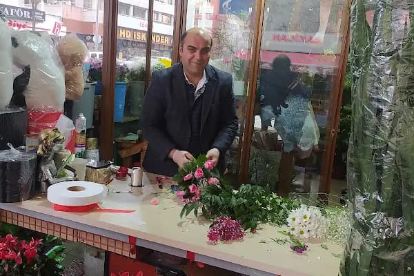 Pekacar Çiçekçilik - Alican PEKACAR - Çiçekçi - Ankara Beypazarı