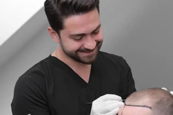 Dr.Burak Tuncer - Estetik Cerrahi Kliniği - İstanbul Ataşehir