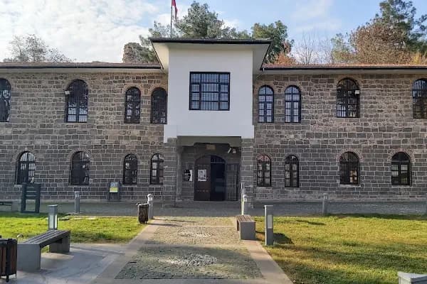 İçkale Açık Hava Müzesi - Müze - Diyarbakır Bismil