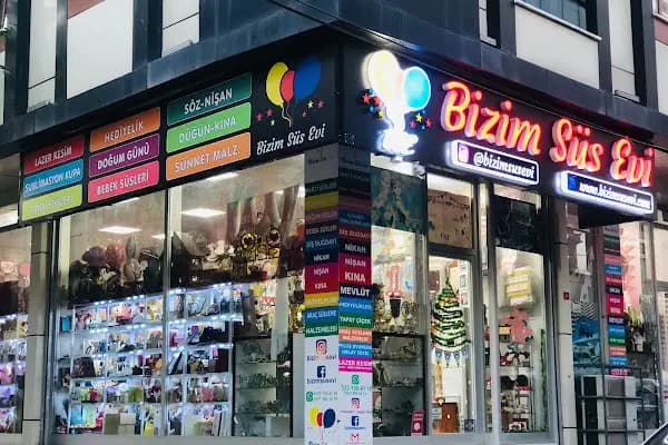 Bizim Süs Evi - Parti Malzemeleri Mağazası - İstanbul Arnavutköy
