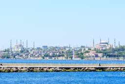 Arnavutköy İskelesi