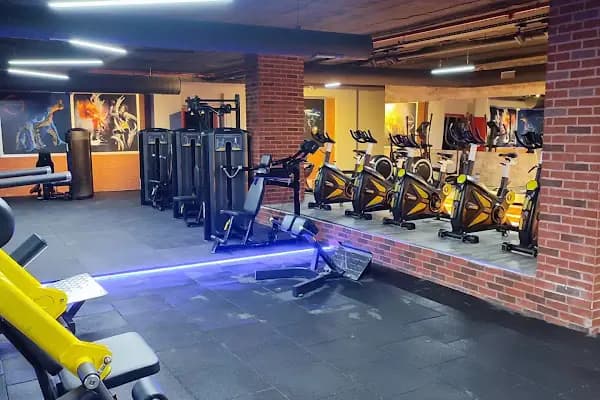 QUEEN’S PILATES &amp; FUNCTIONAL STUDIO - Pilates Salonu - İzmir Torbalı