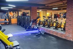 QUEEN’S PILATES &amp; FUNCTIONAL STUDIO